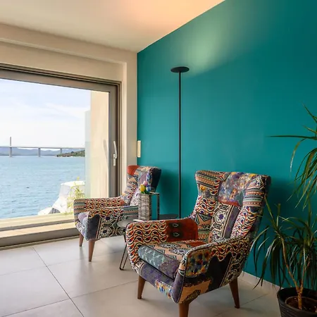 Seafront Why Not Apartman *